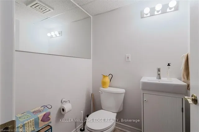 Additional property image - 2407 Woodward Ave Unit 2