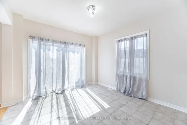 Additional property image - 18 Templeton Crt