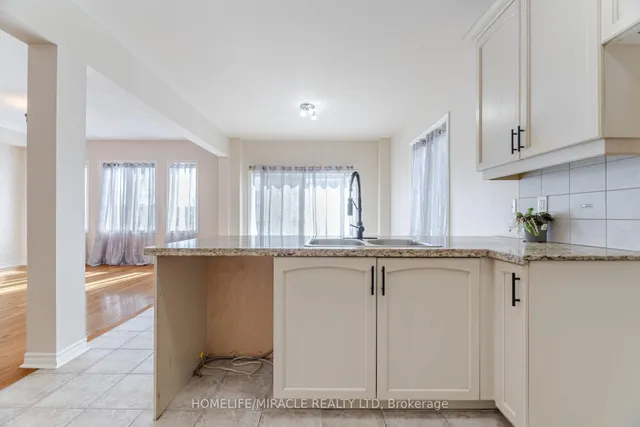 Additional property image - 18 Templeton Crt