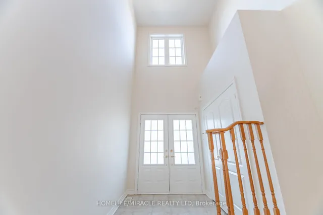 Additional property image - 18 Templeton Crt