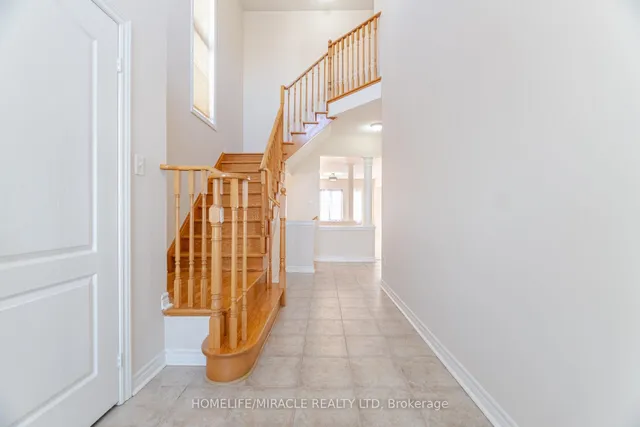 Additional property image - 18 Templeton Crt