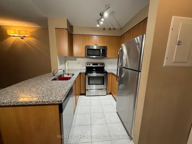 Additional image 17 of 65 Via Rosedale Way Unit 317