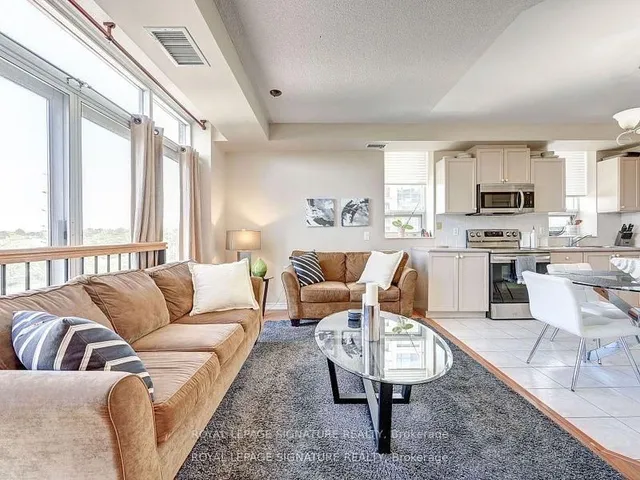 Additional property image - 200 Burnhamthorpe Rd Unit 403