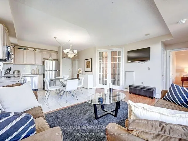 Additional property image - 200 Burnhamthorpe Rd Unit 403