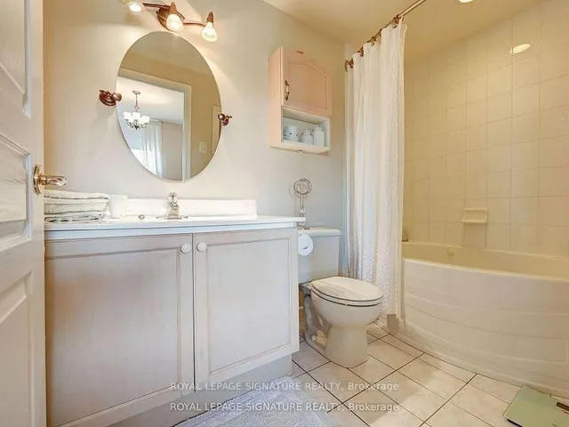 Additional property image - 200 Burnhamthorpe Rd Unit 403