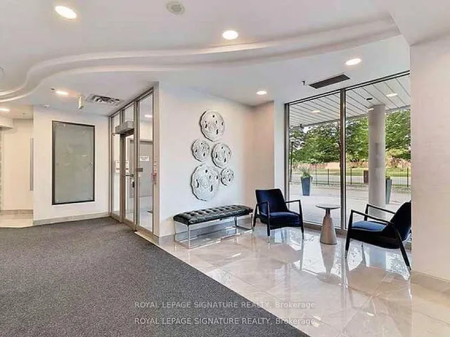 Additional property image - 200 Burnhamthorpe Rd Unit 403