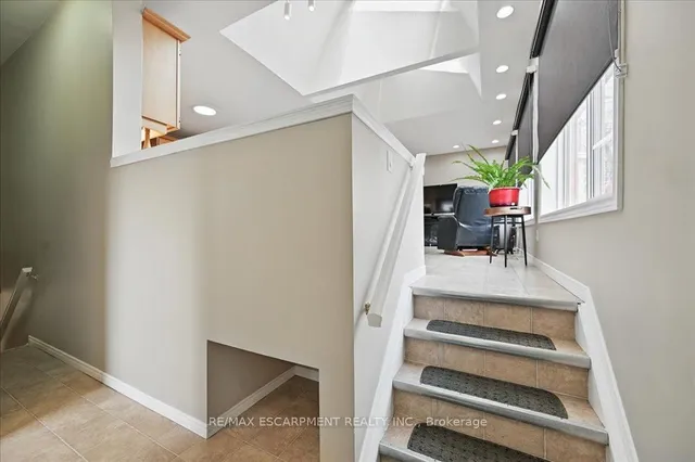 Additional property image - 5180 Tamarac Dr