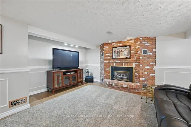 Additional property image - 5180 Tamarac Dr