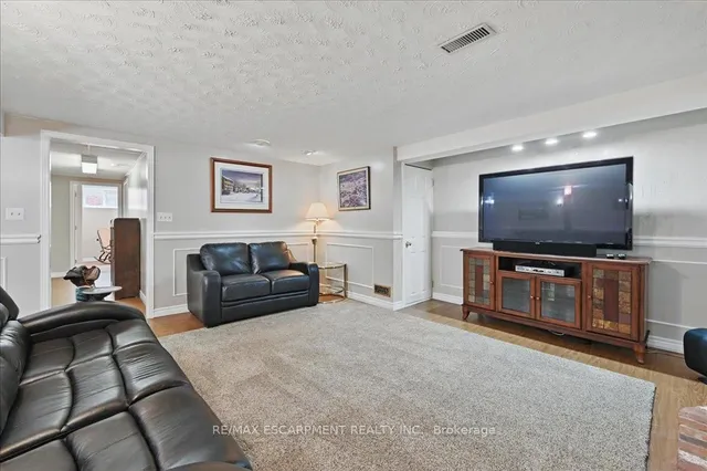 Additional property image - 5180 Tamarac Dr
