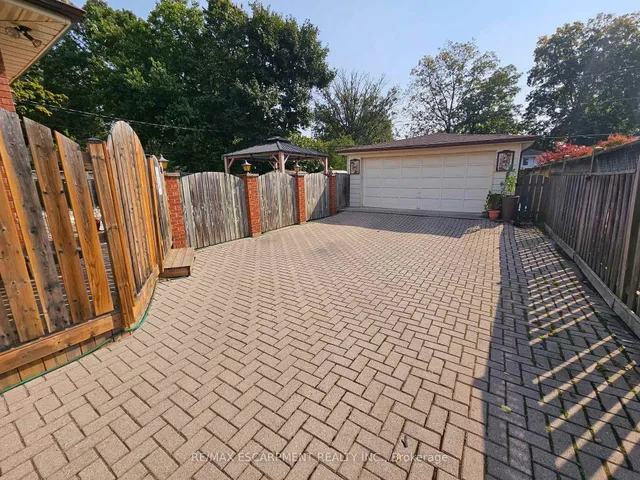 Additional property image - 5180 Tamarac Dr