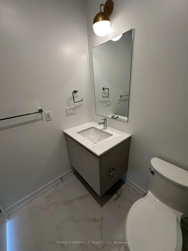 Additional property image - 405 Dundas St Unit PH07