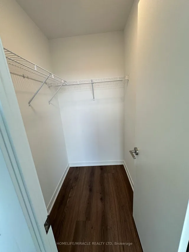 Additional property image - 405 Dundas St Unit PH07