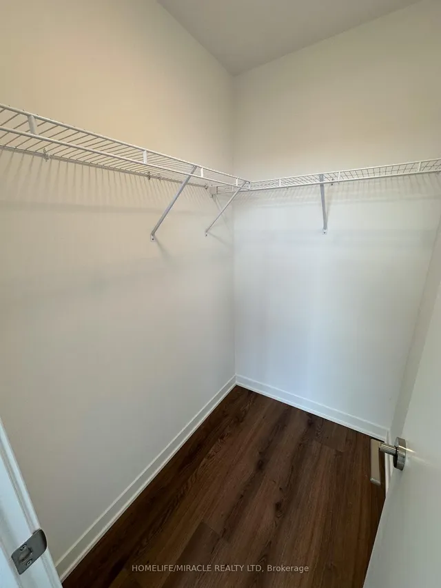 Additional property image - 405 Dundas St Unit PH07