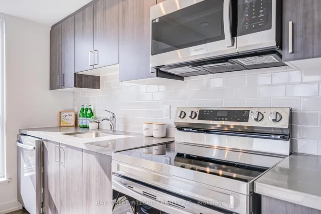 Additional property image - 556 Marlee Ave Unit 205