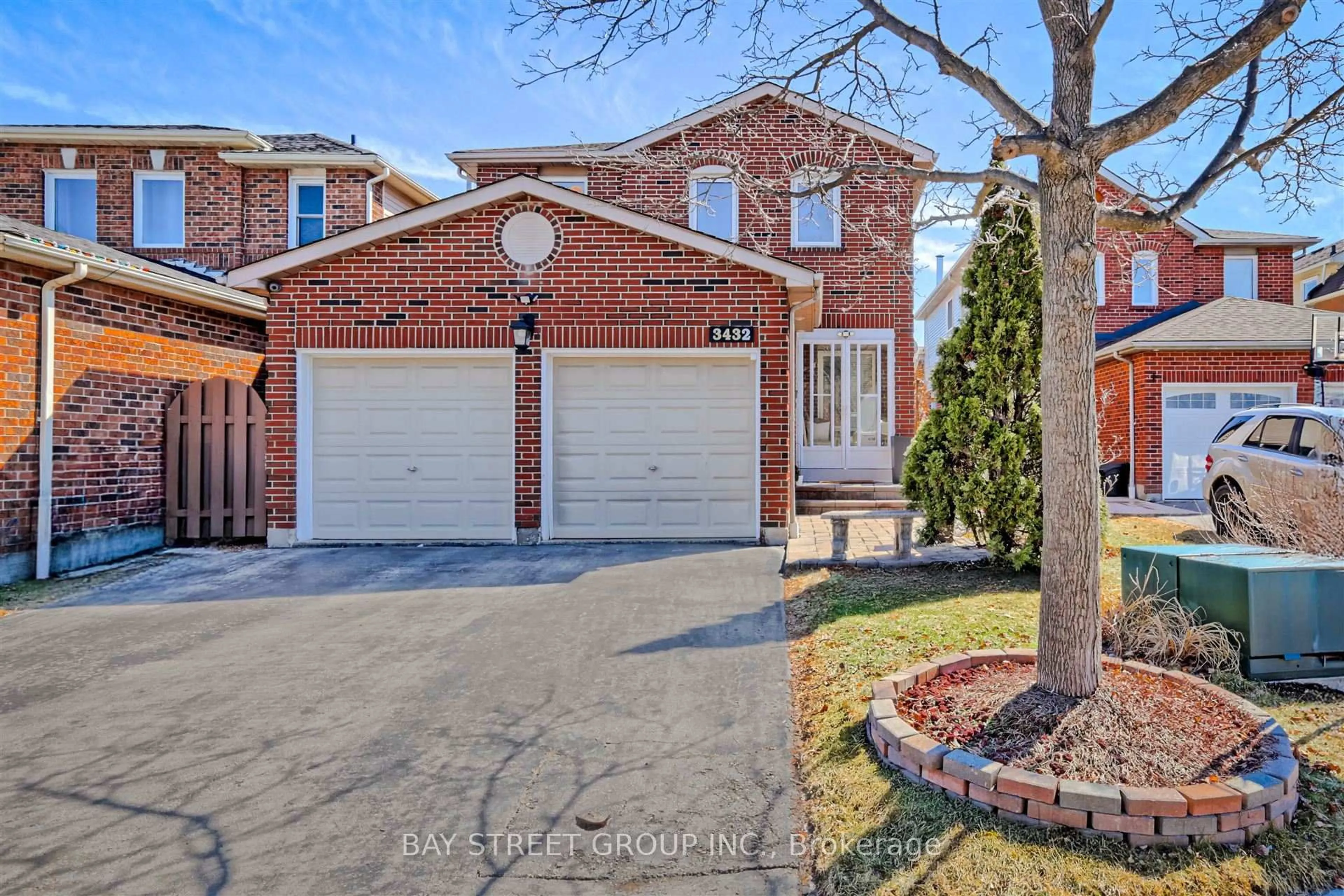 Home with brick exterior material, street for 3432 Ingram Rd, Mississauga Ontario L5L 4M8