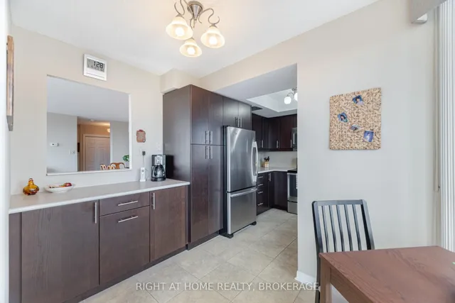 Additional image 31 of 1240 Marlborough Crt Unit 908