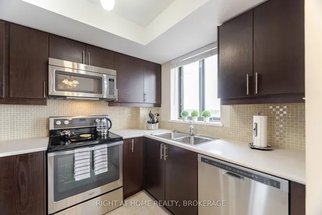Additional image 29 of 1240 Marlborough Crt Unit 908
