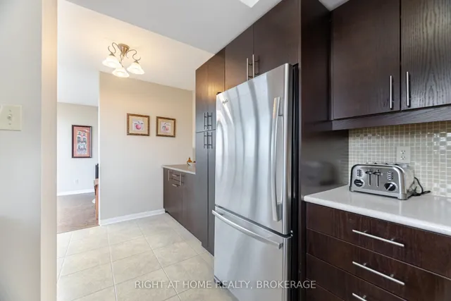 Additional image 27 of 1240 Marlborough Crt Unit 908