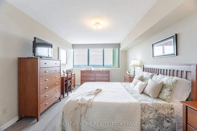 Additional image 25 of 1240 Marlborough Crt Unit 908