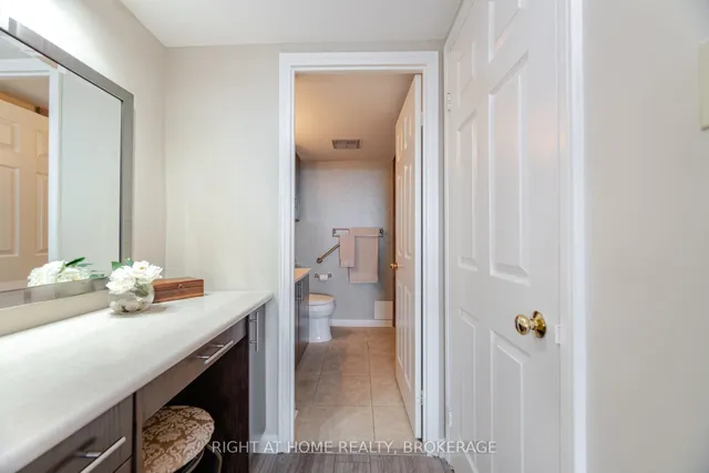 Additional image 23 of 1240 Marlborough Crt Unit 908