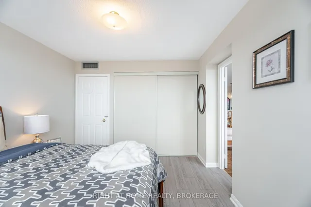 Additional image 16 of 1240 Marlborough Crt Unit 908