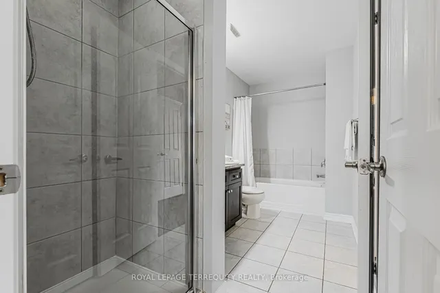 Additional property image - 4165 Upper Middle Rd Unit 17