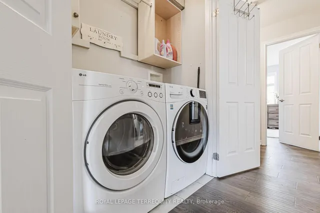 Additional property image - 4165 Upper Middle Rd Unit 17