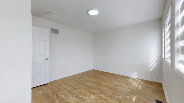 Additional property image - 17 BEAVERHALL Rd