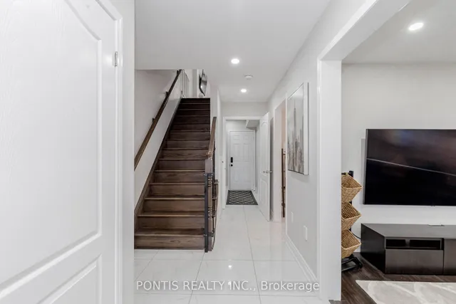 Additional property image - 33 Tight Crt