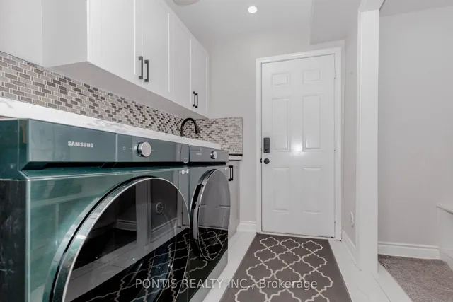 Additional property image - 33 Tight Crt