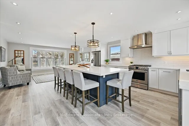 Additional property image - 671 Cape Ave