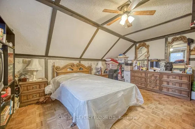 Additional property image - 143 Hatherley Rd