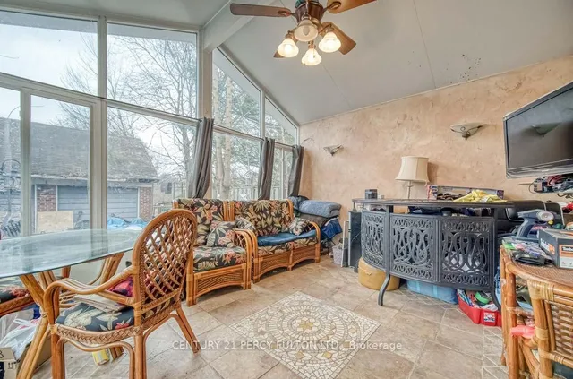 Additional property image - 143 Hatherley Rd