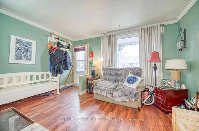 Additional property image - 143 Hatherley Rd