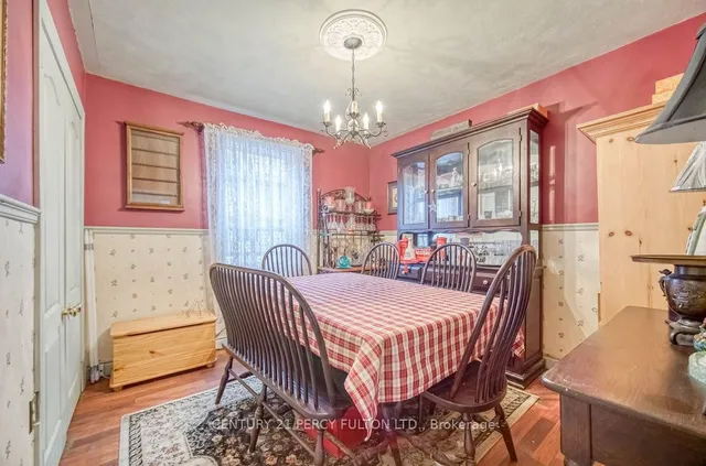 Additional property image - 143 Hatherley Rd