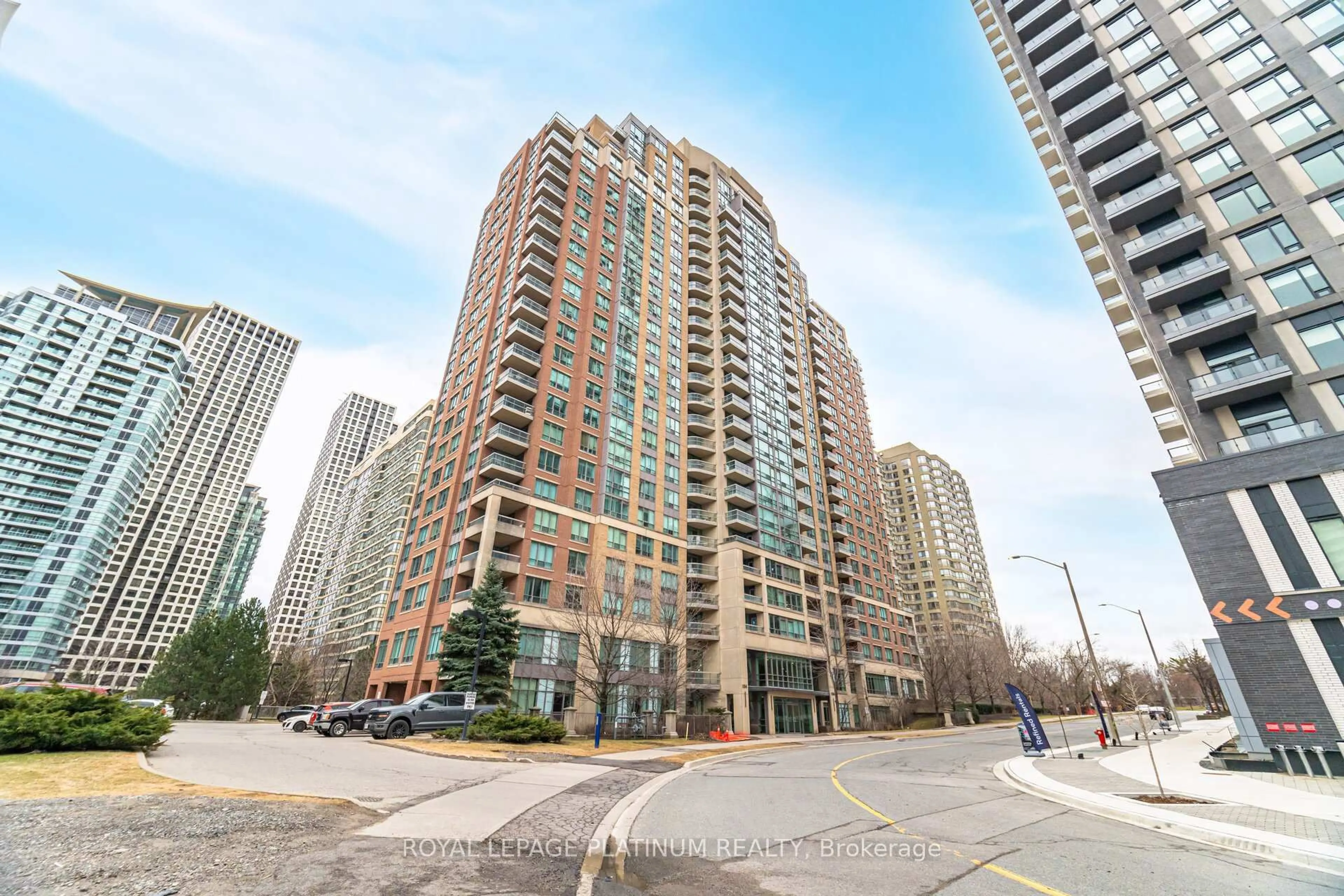 Patio, city buildings view from balcony for 156 Enfield Pl #703, Mississauga Ontario L5B 4L8