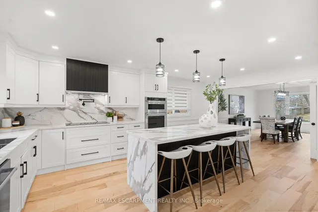 Additional property image - 2159 Belgrave Crt
