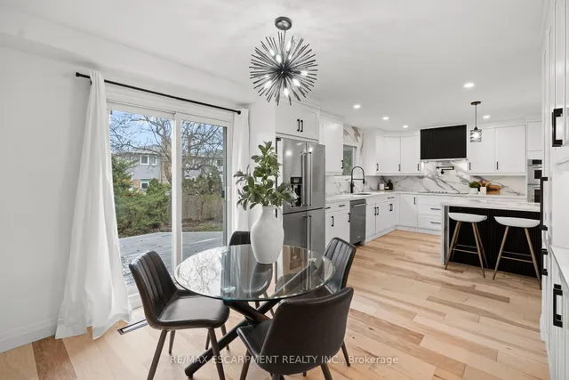 Additional property image - 2159 Belgrave Crt