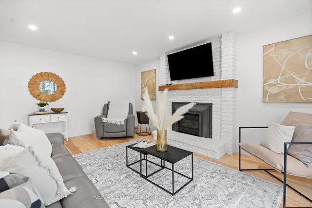 Additional property image - 2159 Belgrave Crt
