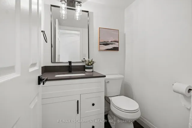 Additional property image - 2159 Belgrave Crt