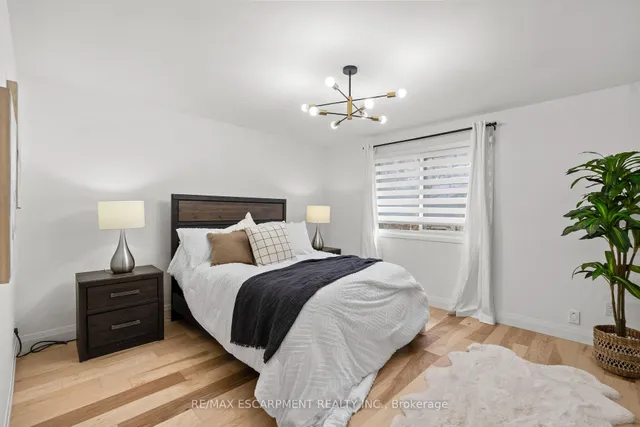 Additional property image - 2159 Belgrave Crt