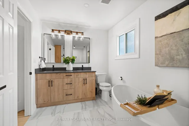 Additional property image - 2159 Belgrave Crt