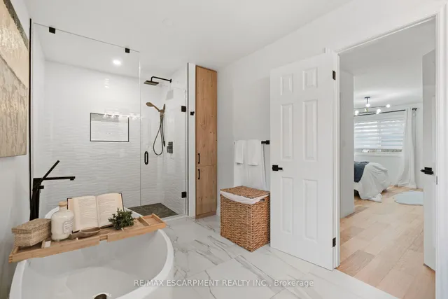 Additional property image - 2159 Belgrave Crt