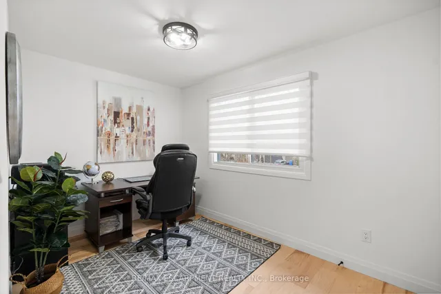 Additional property image - 2159 Belgrave Crt