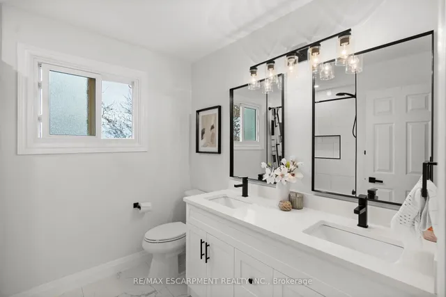 Additional property image - 2159 Belgrave Crt