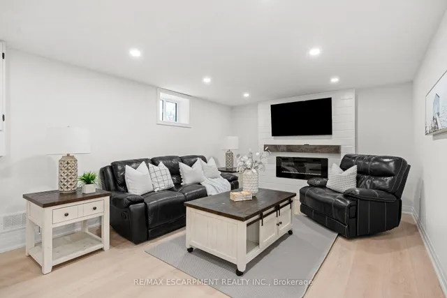 Additional property image - 2159 Belgrave Crt