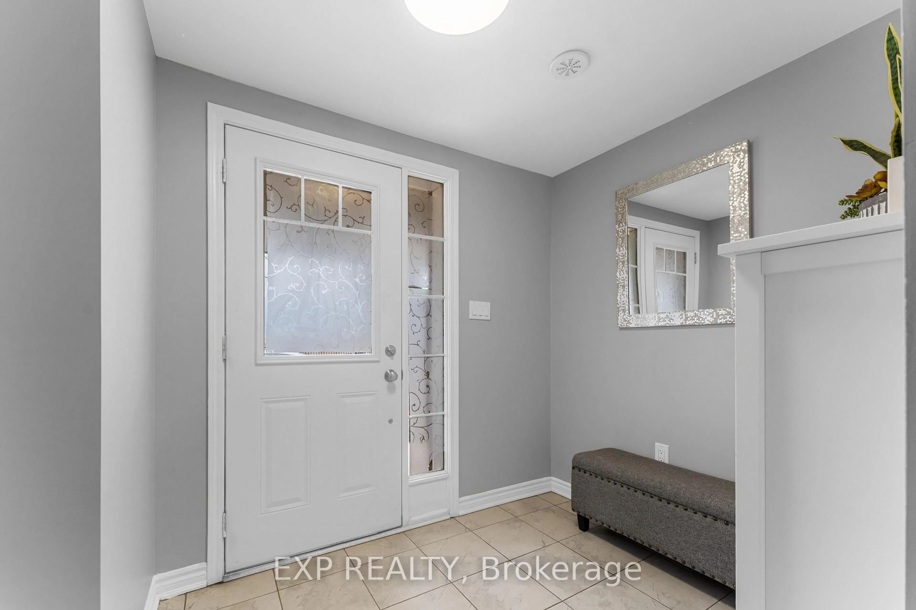 Indoor entryway for 1000 Asleton Blvd #157, Milton Ontario L9T 9L3