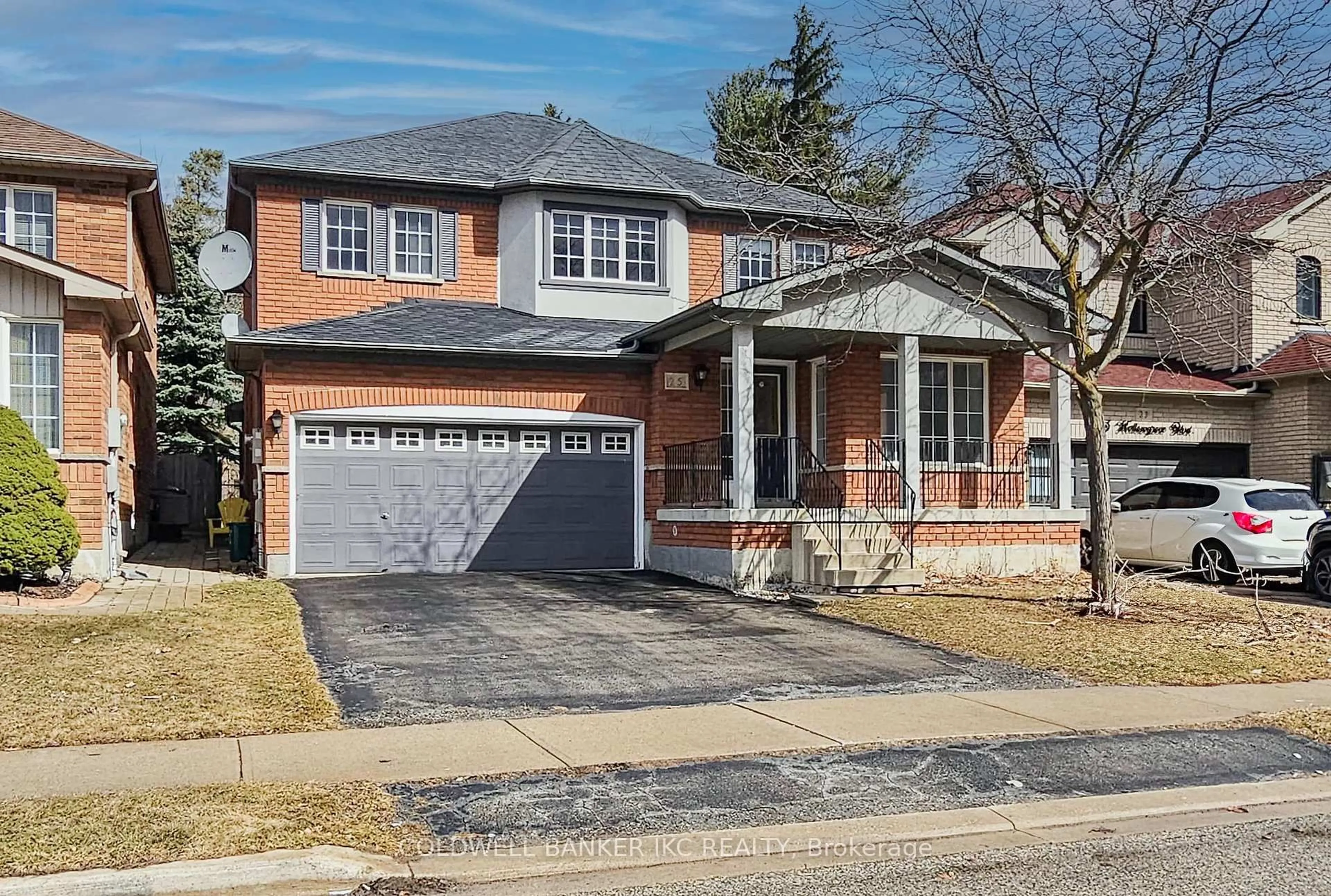 Home with brick exterior material, street for 25 Hollowgrove Blvd, Brampton Ontario L6P 1B1