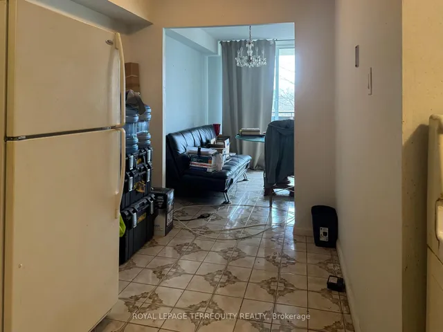 Additional property image - 15 London Green Crt Unit 409