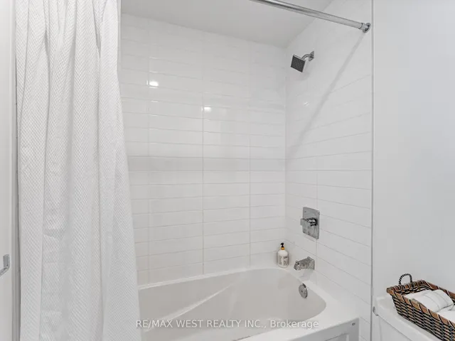 Additional property image - 70 Annie Craig Dr Dr Unit 5308